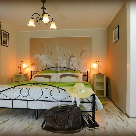 Romantik-ferienhaus-gemund * Gemünd